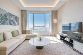 Luxurious 1BR in The Palm Tower Residences Palm Jumeirah by Deluxe Holiday Homes